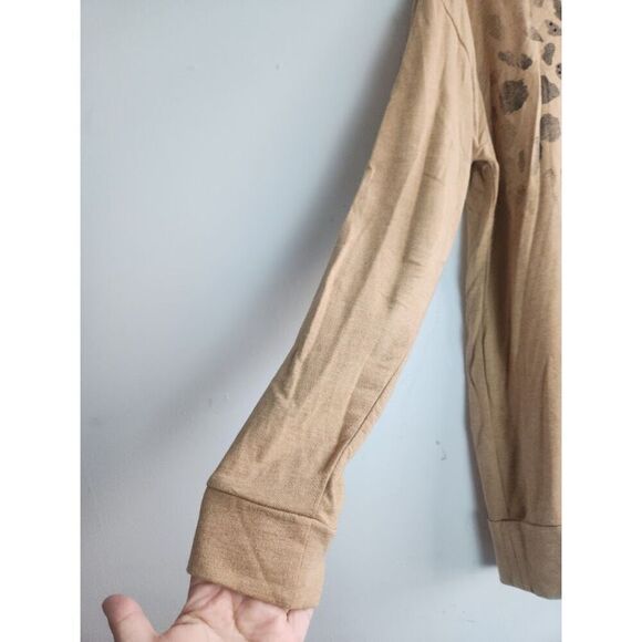 Chico's Brown w/"Tiger" Print Cotton/Modal Blend Tunic Blouse size 1 or US 10 - Picture 7 of 9